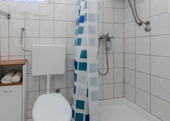 Dalmatino شقة *