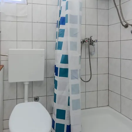 Dalmatino Apartment *